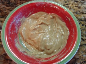 Nearly half a bowl-full of plant protein powder to get 21 grams of protein